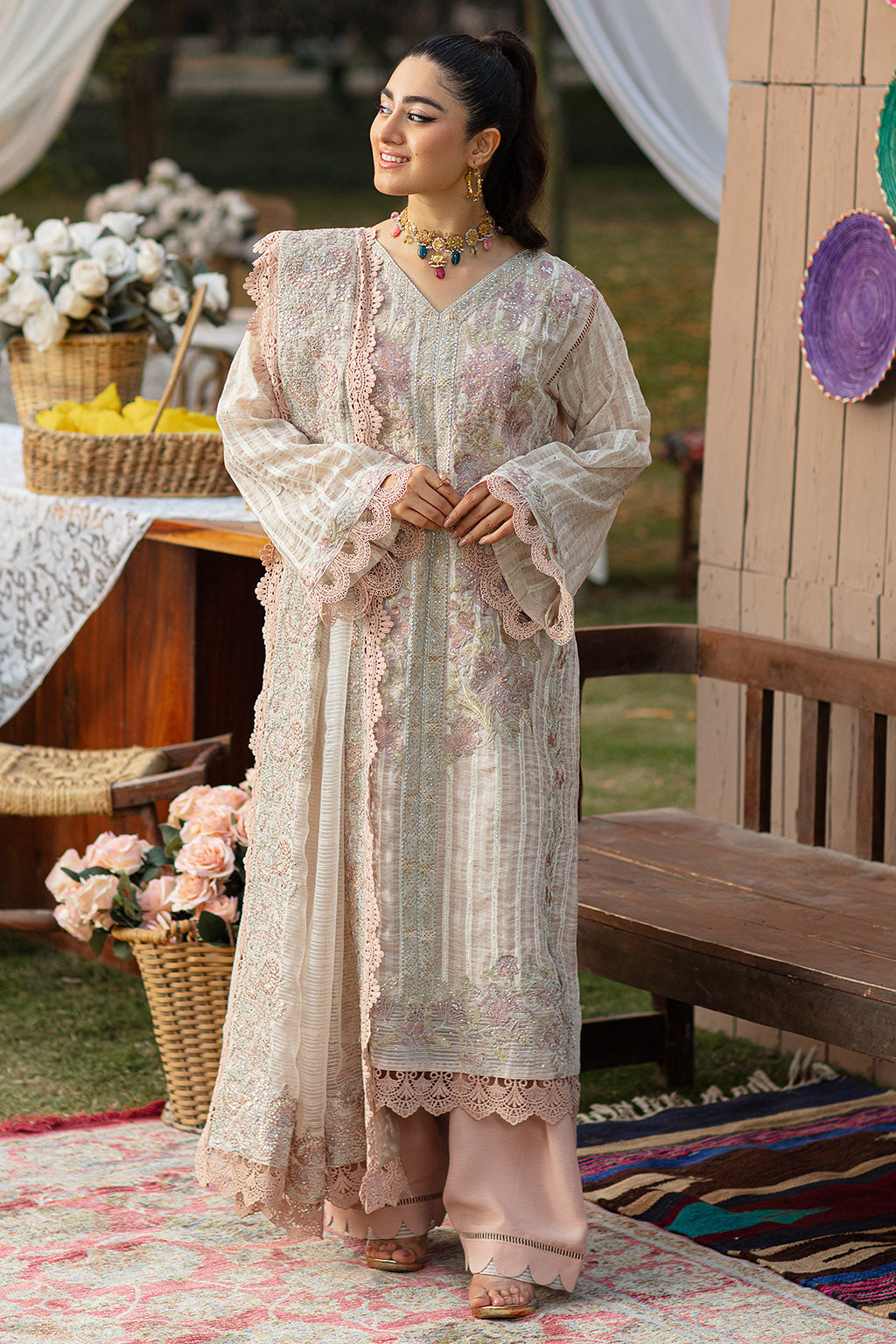 Pakistani Eid Clothes Online USA | Salai